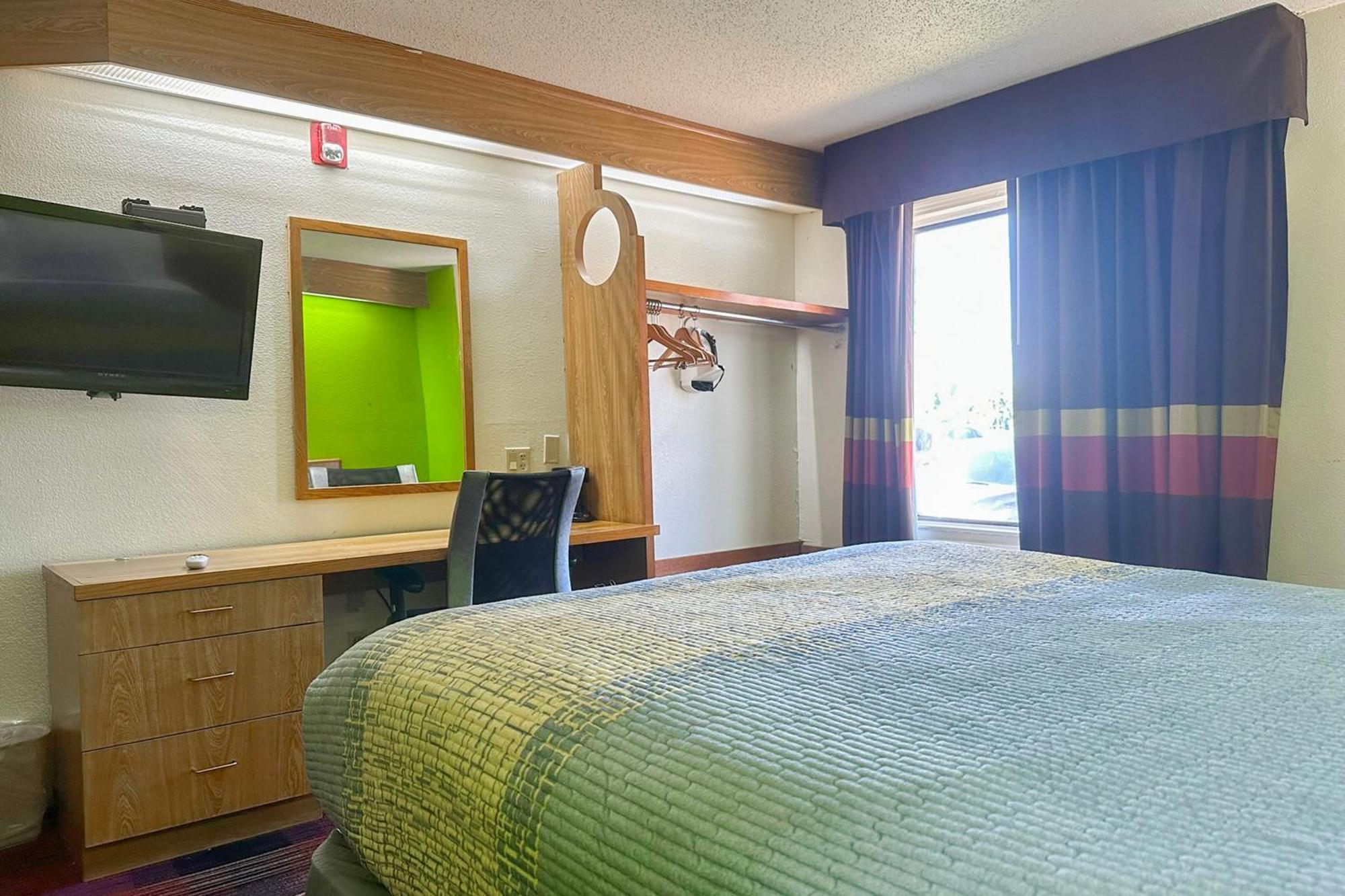 Classic Inn By Oyo I- 240 Near Memphis Airport Exterior photo