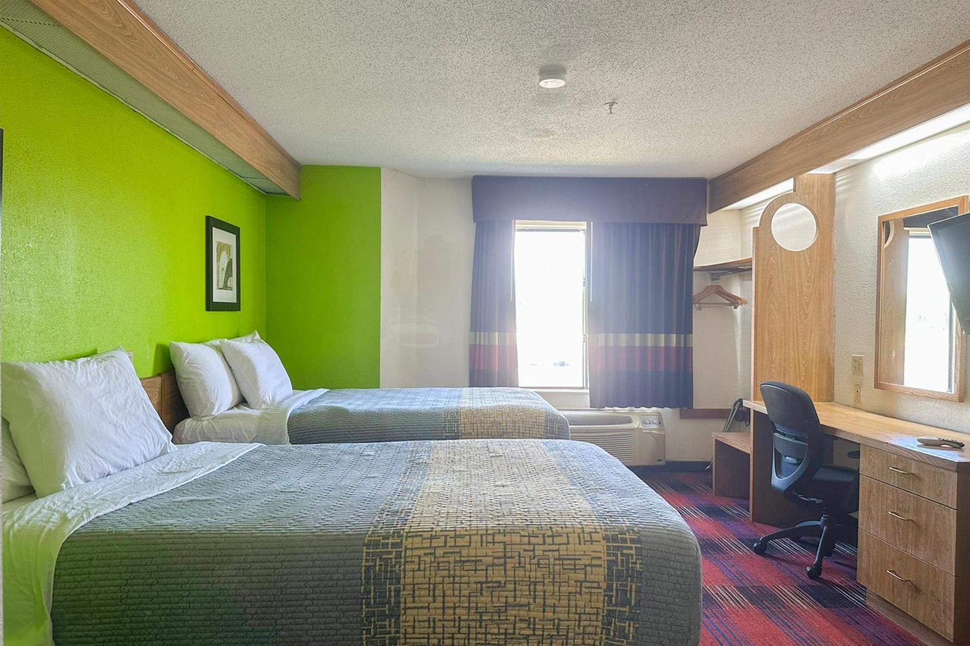 Classic Inn By Oyo I- 240 Near Memphis Airport Exterior photo